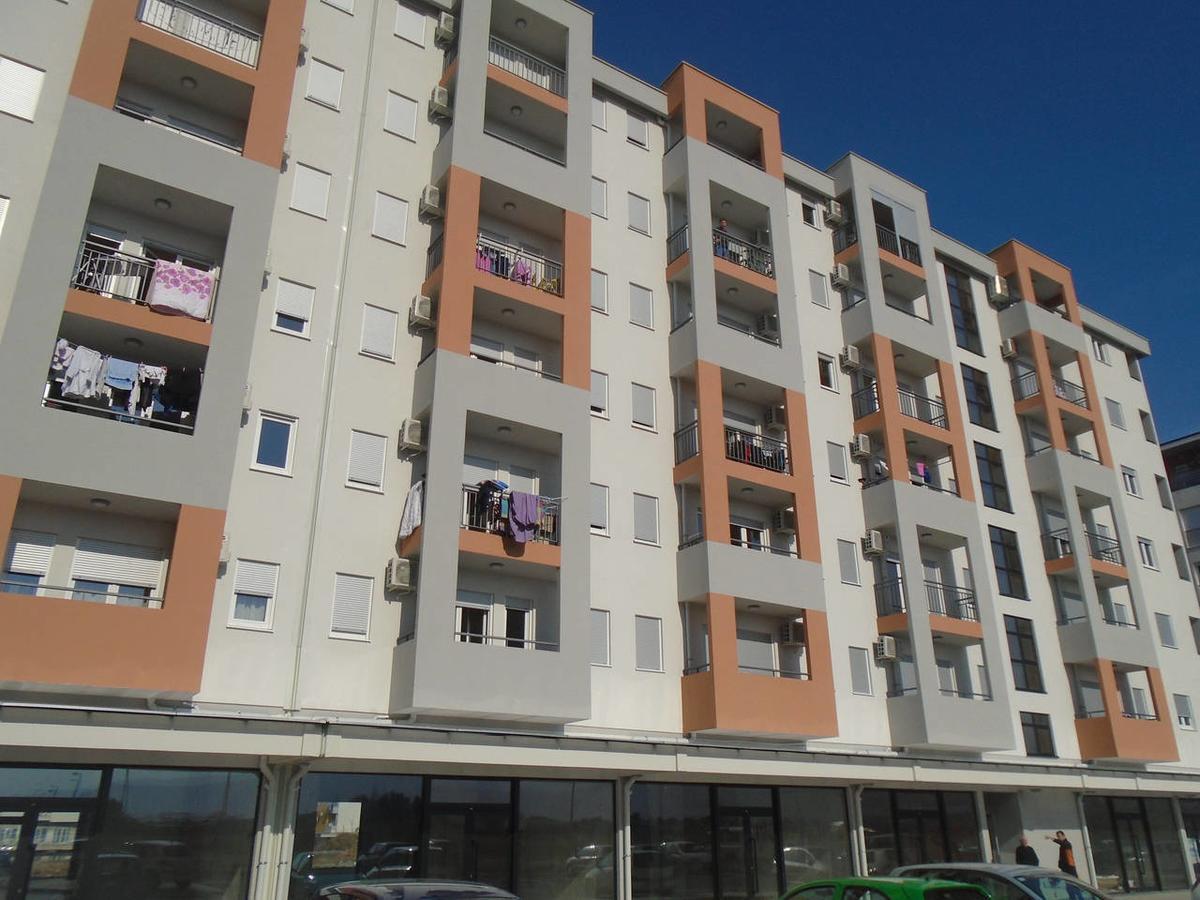 פודגוריצה Fantastic Brand New Apartment מראה חיצוני תמונה